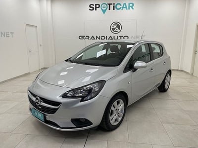 Opel Corsa Coup&eacute; 1.2 n-Joy  del 2015 usata a Alessandria