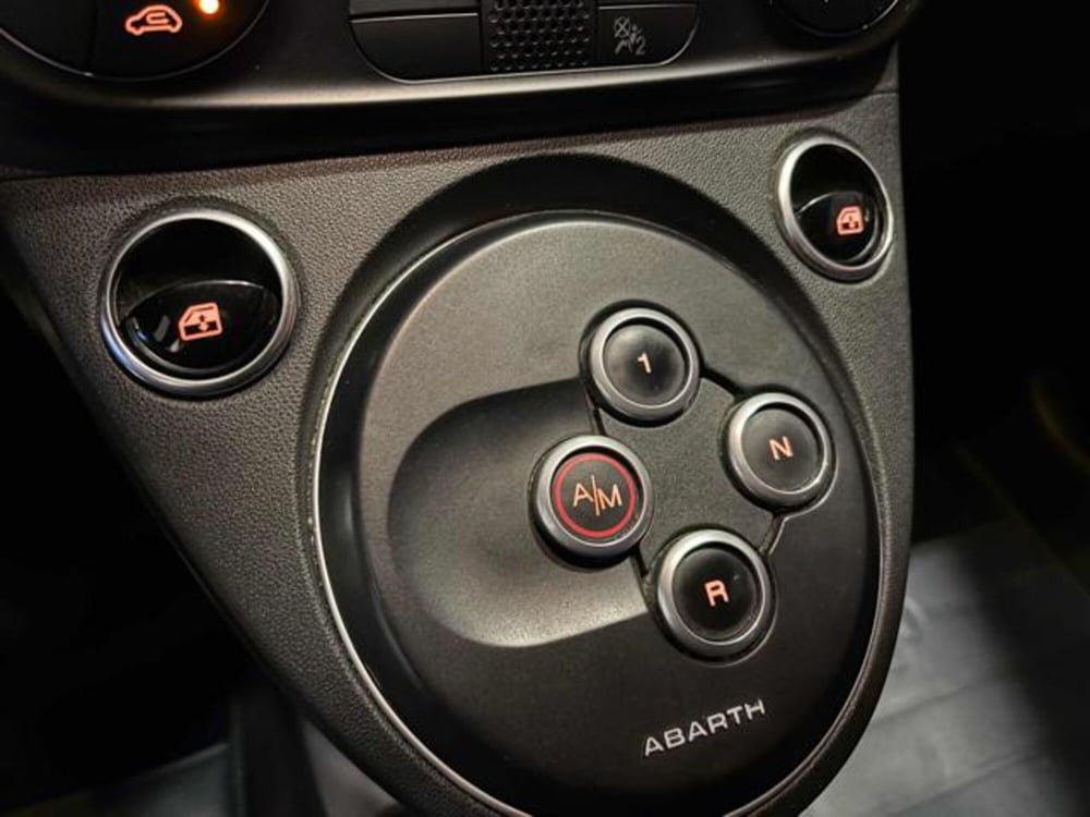 Abarth 695 usata a Brescia (12)