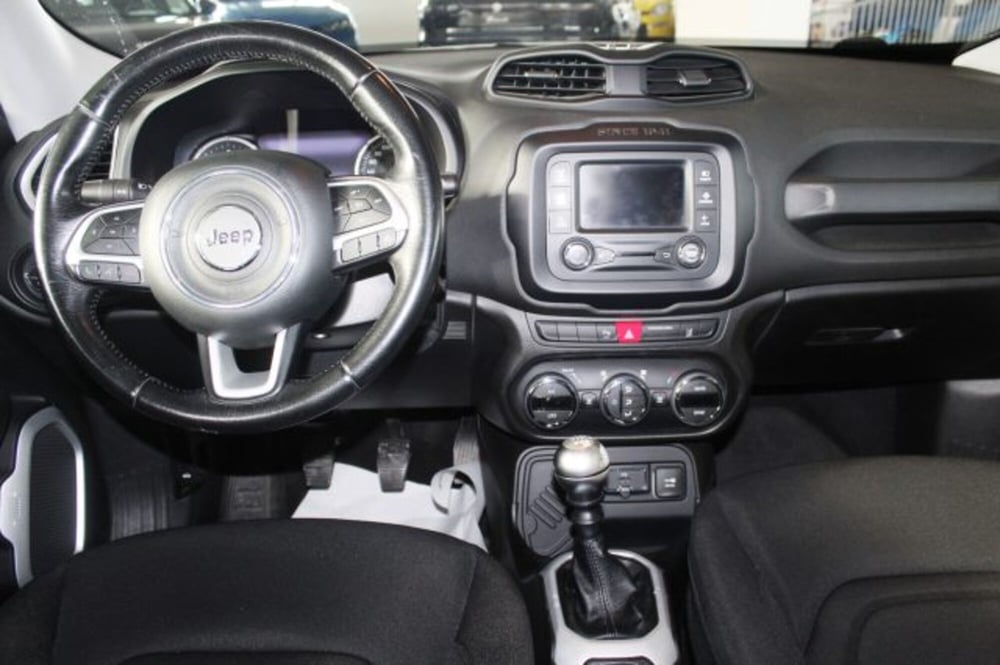 Jeep Renegade usata a Terni (11)