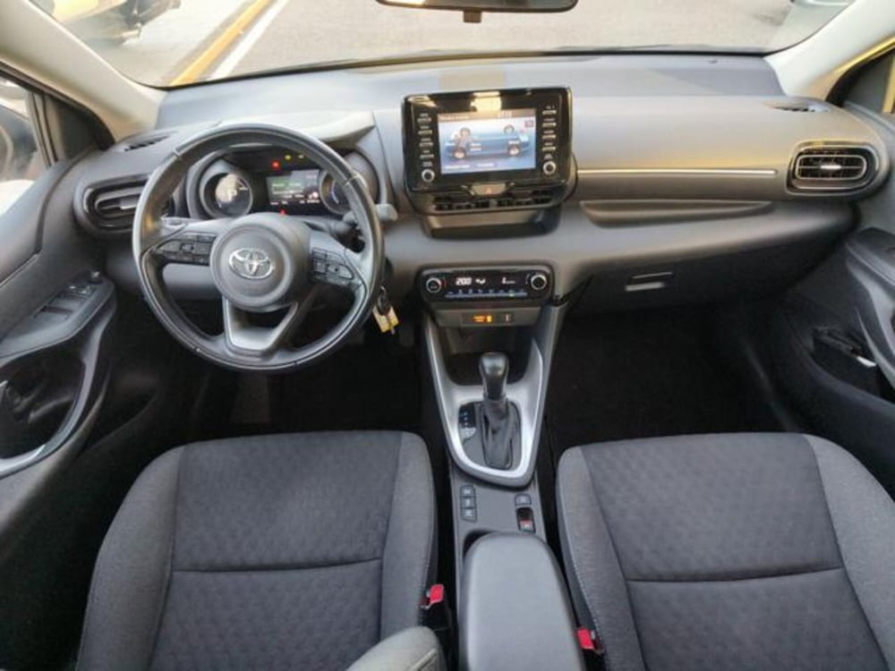 Toyota Yaris Cross usata a Reggio Calabria (12)