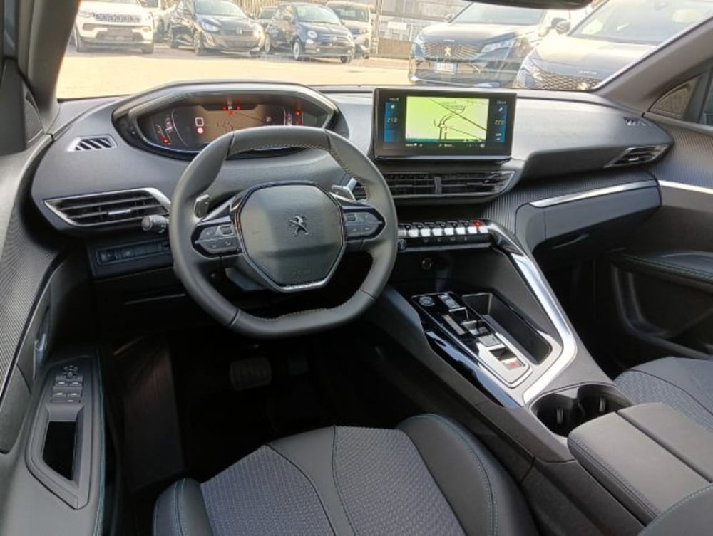 Peugeot 5008 nuova a Brescia (6)