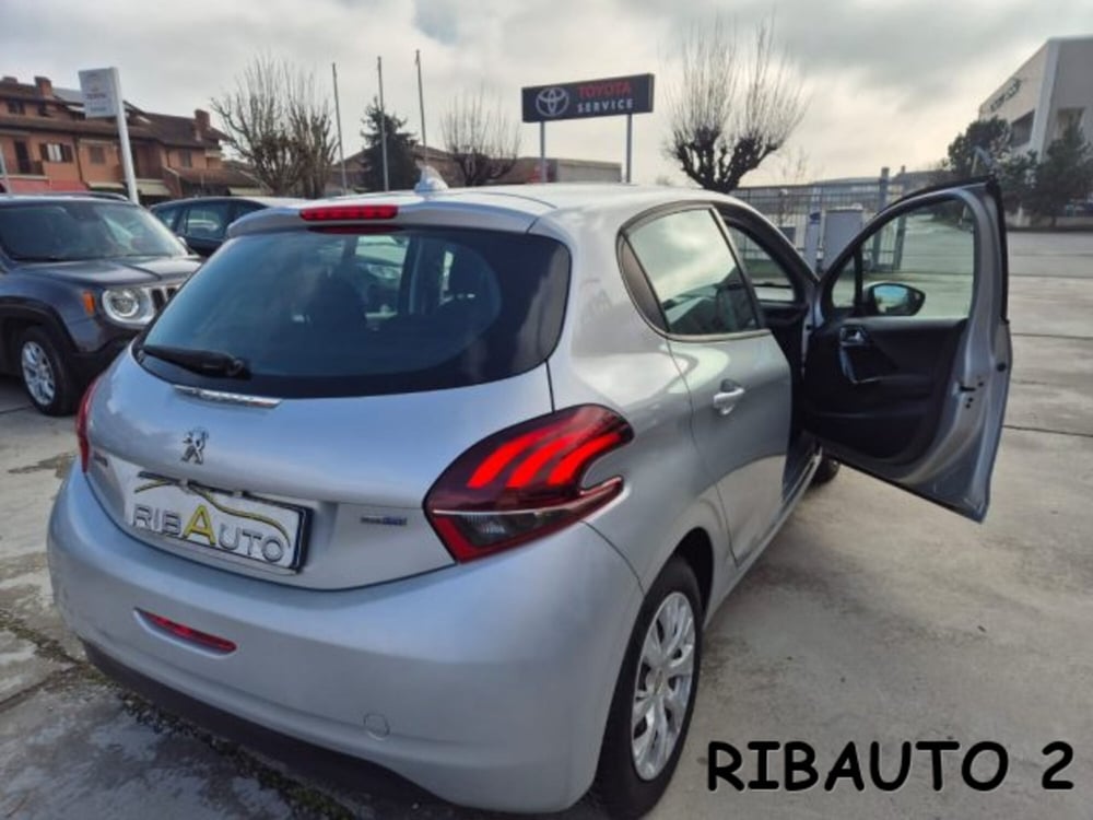 Peugeot 208 usata a Cuneo (18)