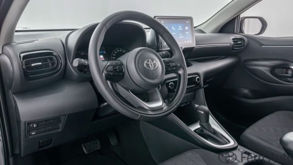 Toyota Yaris Cross nuova a Padova (15)