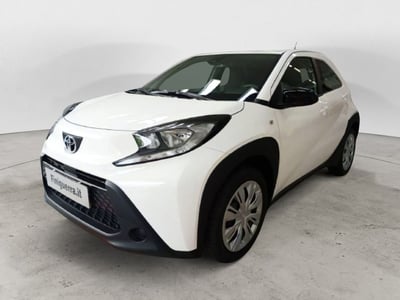 Toyota Aygo X 1.0 VVT-i 72 CV 5p. Undercover S-CVT nuova a Civate