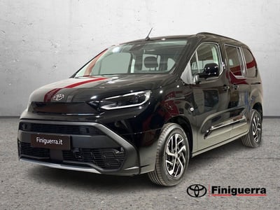 Toyota Proace City Verso City Verso 1.5D 100 CV S&amp;S Short Executive nuova a Civate