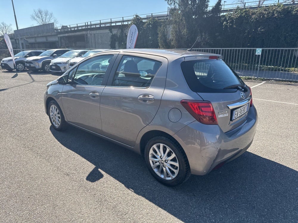 Toyota Yaris usata a Milano (2)