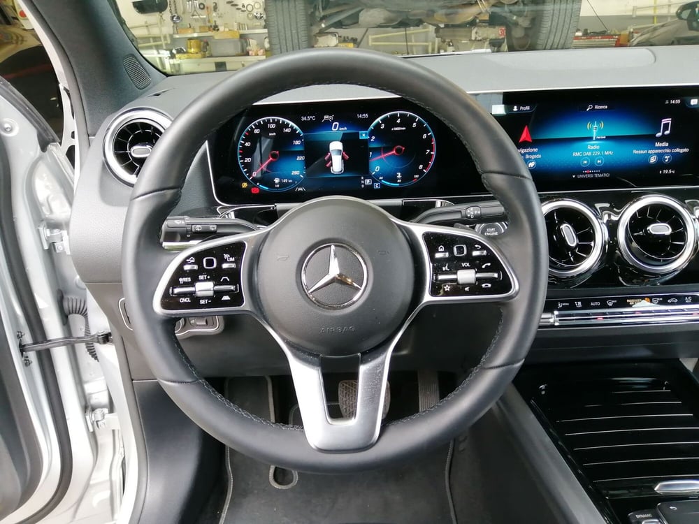 Mercedes-Benz GLA SUV usata a Como (9)