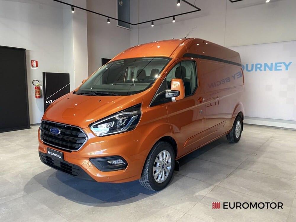 Ford Transit Custom Furgone usata a Bari