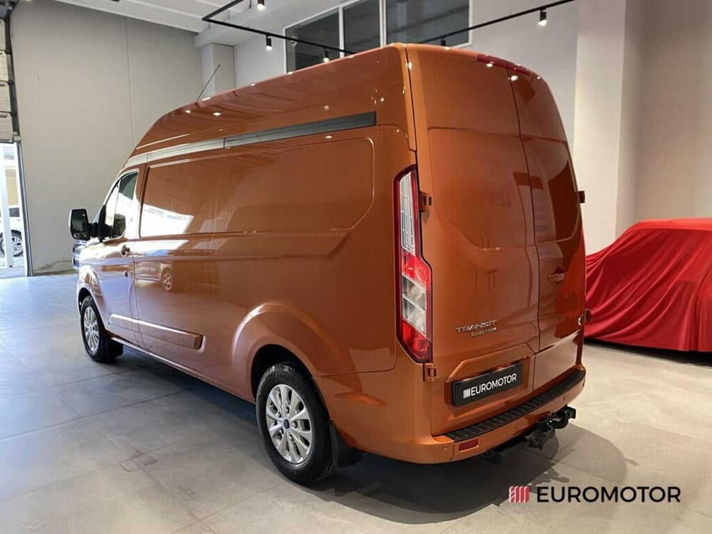 Ford Transit Custom Furgone usata a Bari (9)