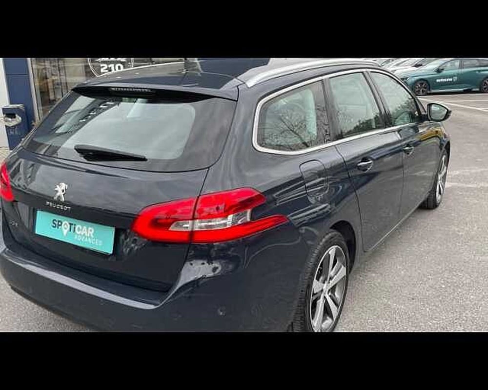 Peugeot 308 SW usata a Napoli (5)