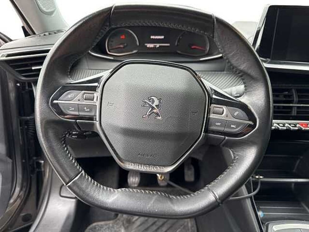 Peugeot 2008 usata a Napoli (16)