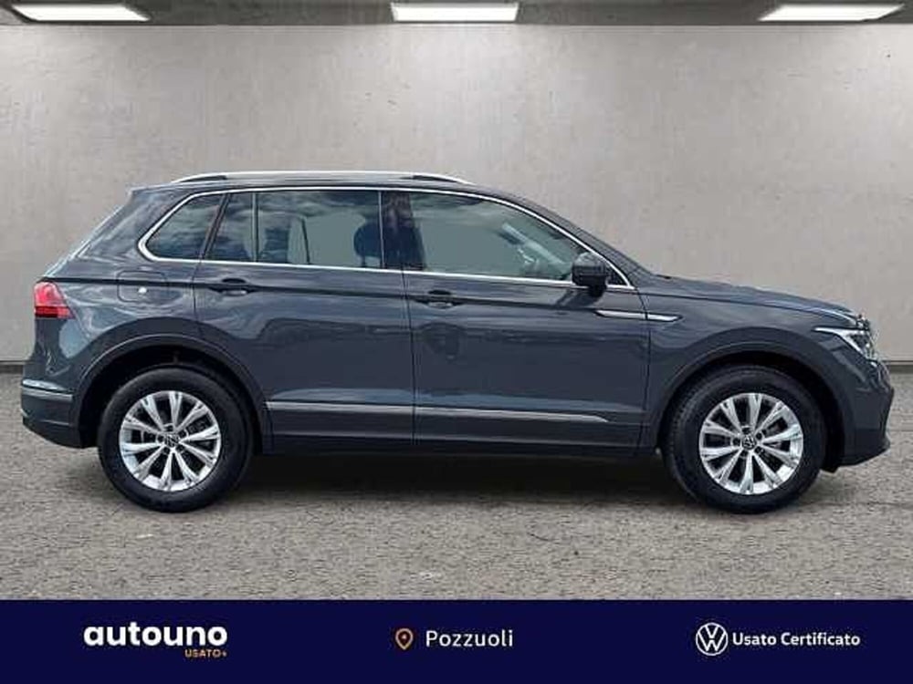 Volkswagen Tiguan usata a Napoli (6)