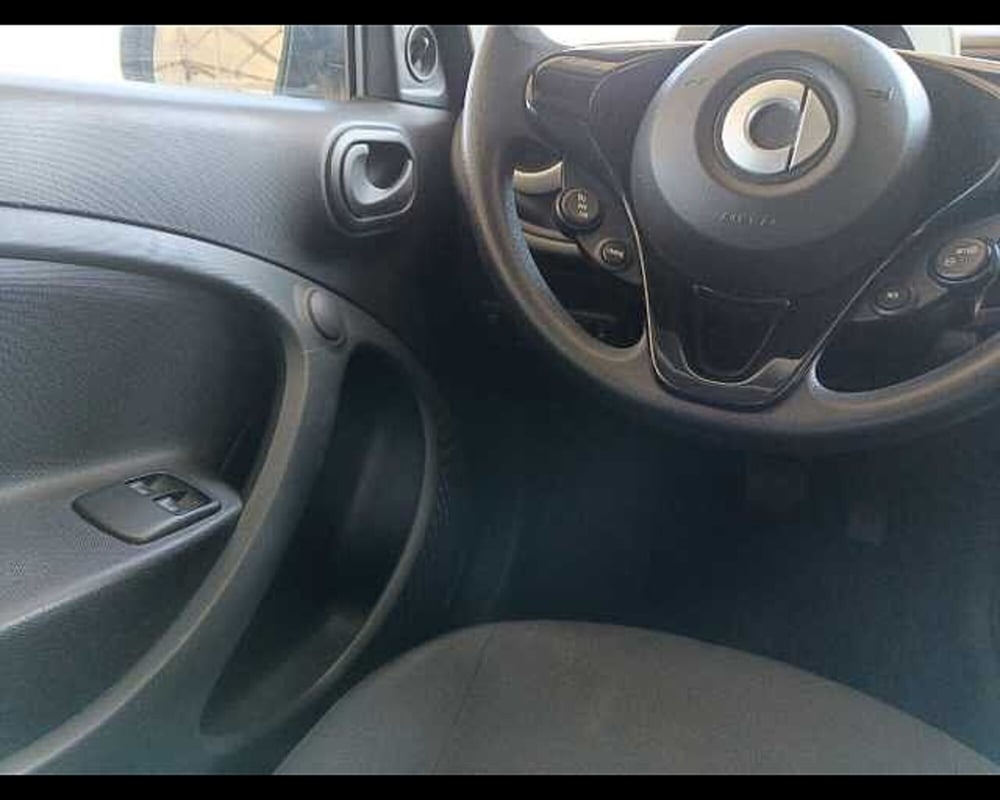 smart forfour usata a Roma (17)