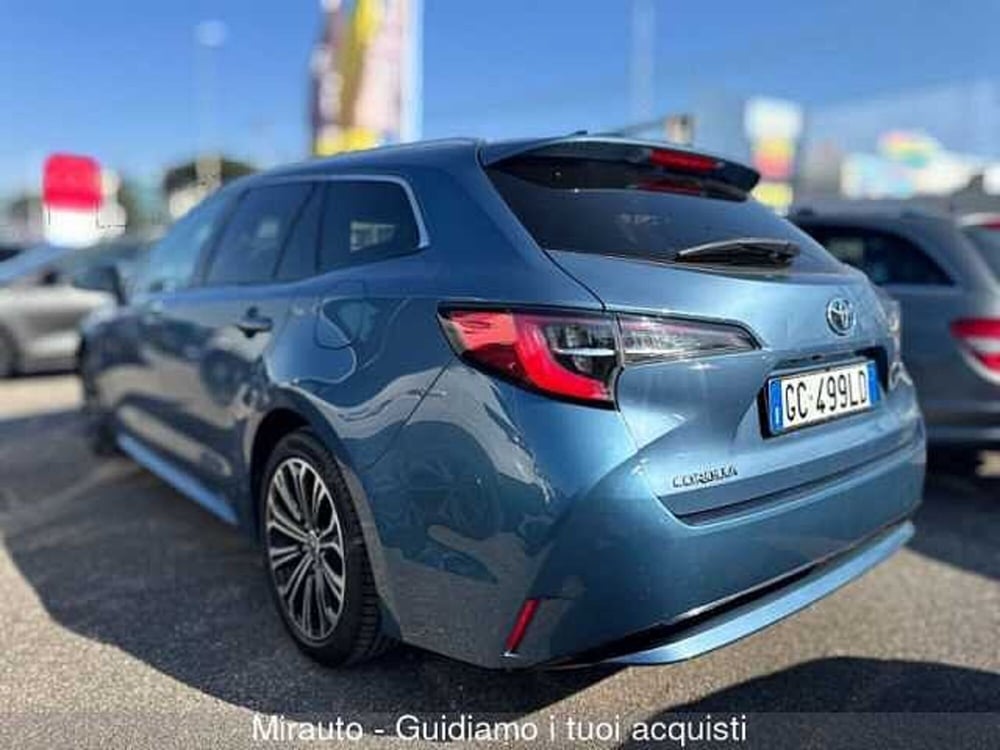 Toyota Corolla Touring Sports usata a Roma (4)