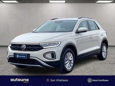 Volkswagen T-Roc 1.0 TSI Life del 2022 usata a Pozzuoli