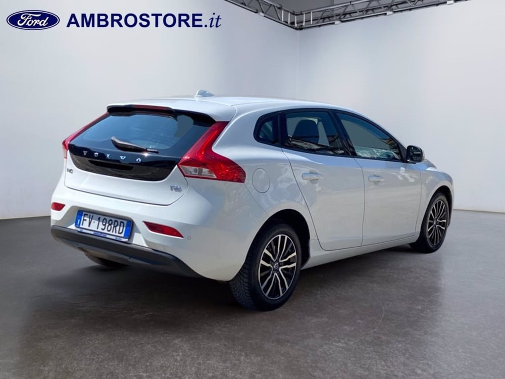 Volvo V40 usata a Milano (5)