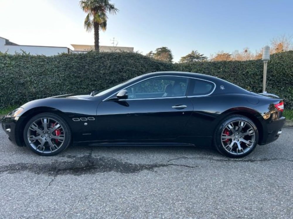 Maserati Granturismo usata a Bologna (6)