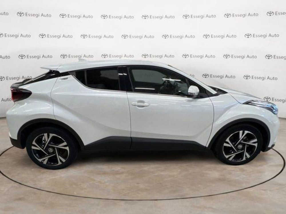 Toyota Toyota C-HR usata a Vercelli (14)