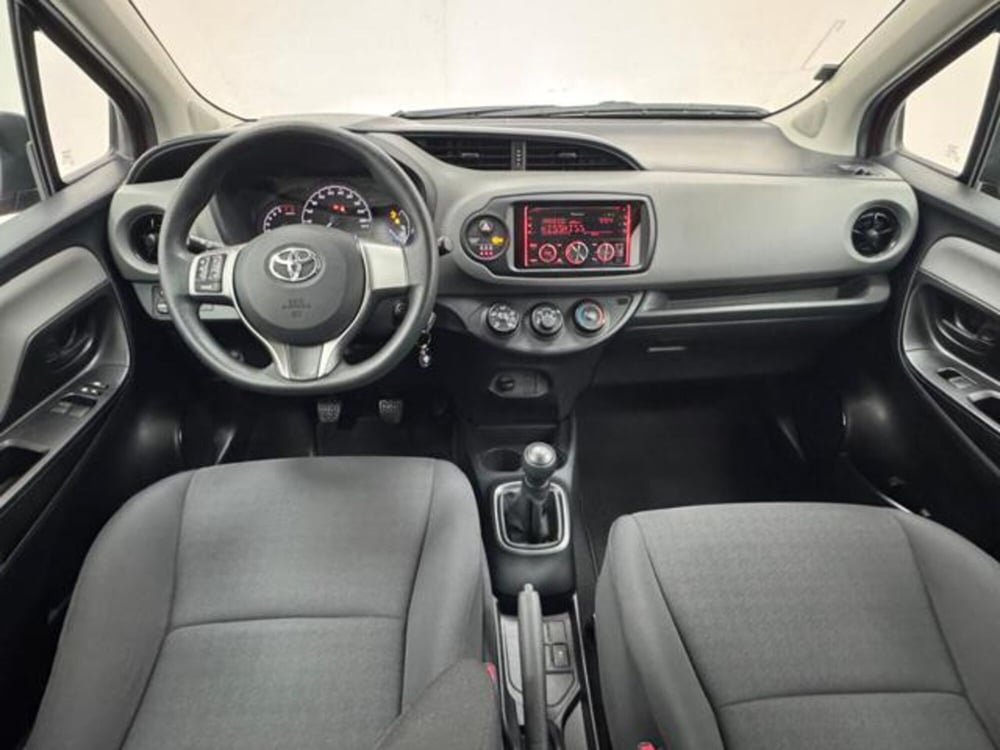 Toyota Yaris usata a Como (4)