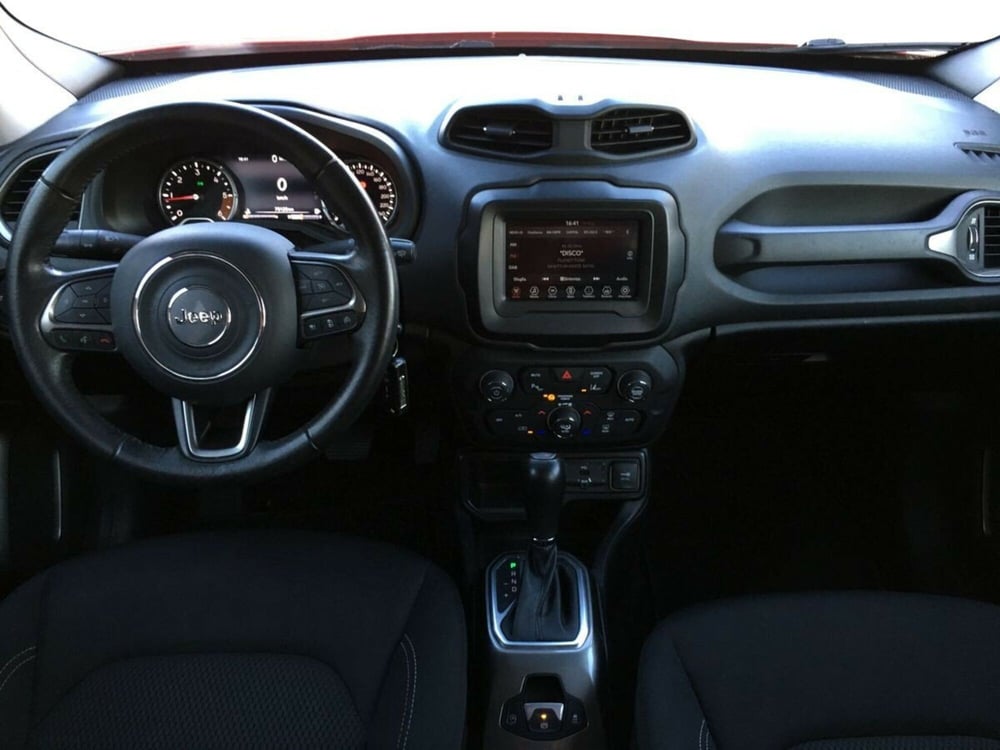 Jeep Renegade usata a Lecco (8)