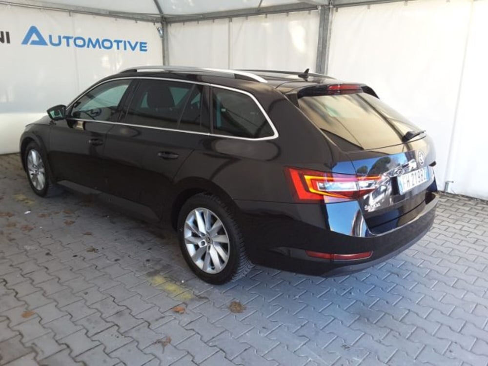 Skoda Superb usata a Firenze (12)