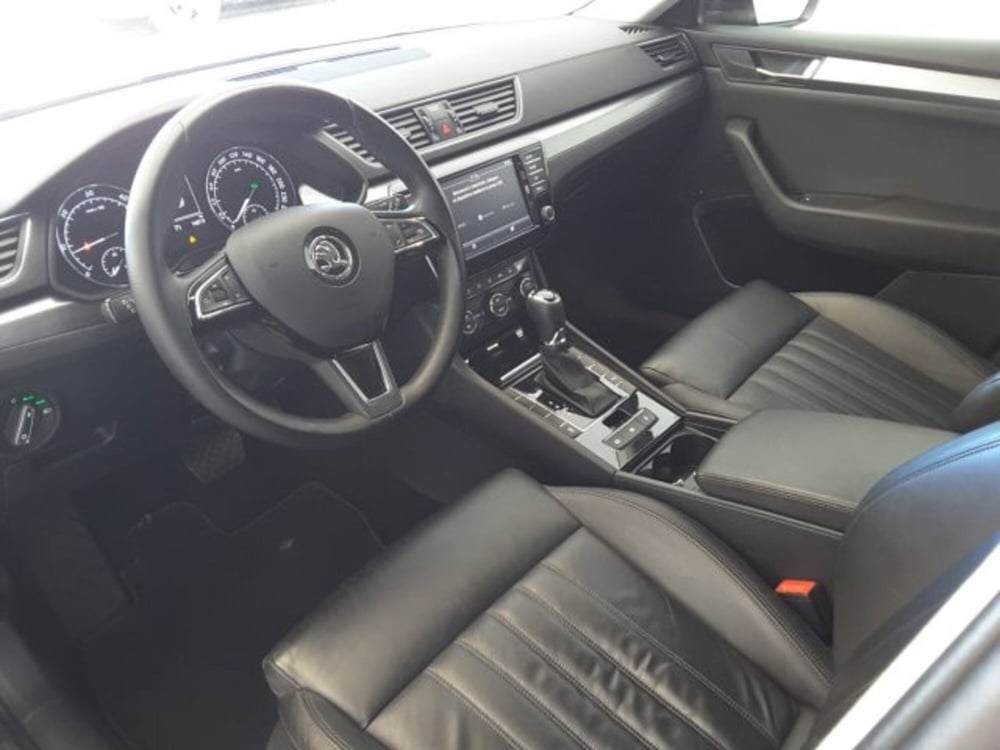 Skoda Superb usata a Firenze (6)