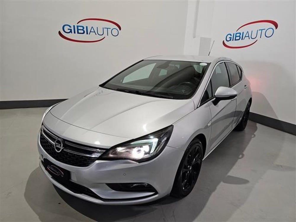 Opel Astra usata a Palermo (4)