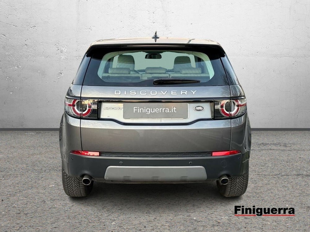 Land Rover Discovery Sport usata a Lecco (3)