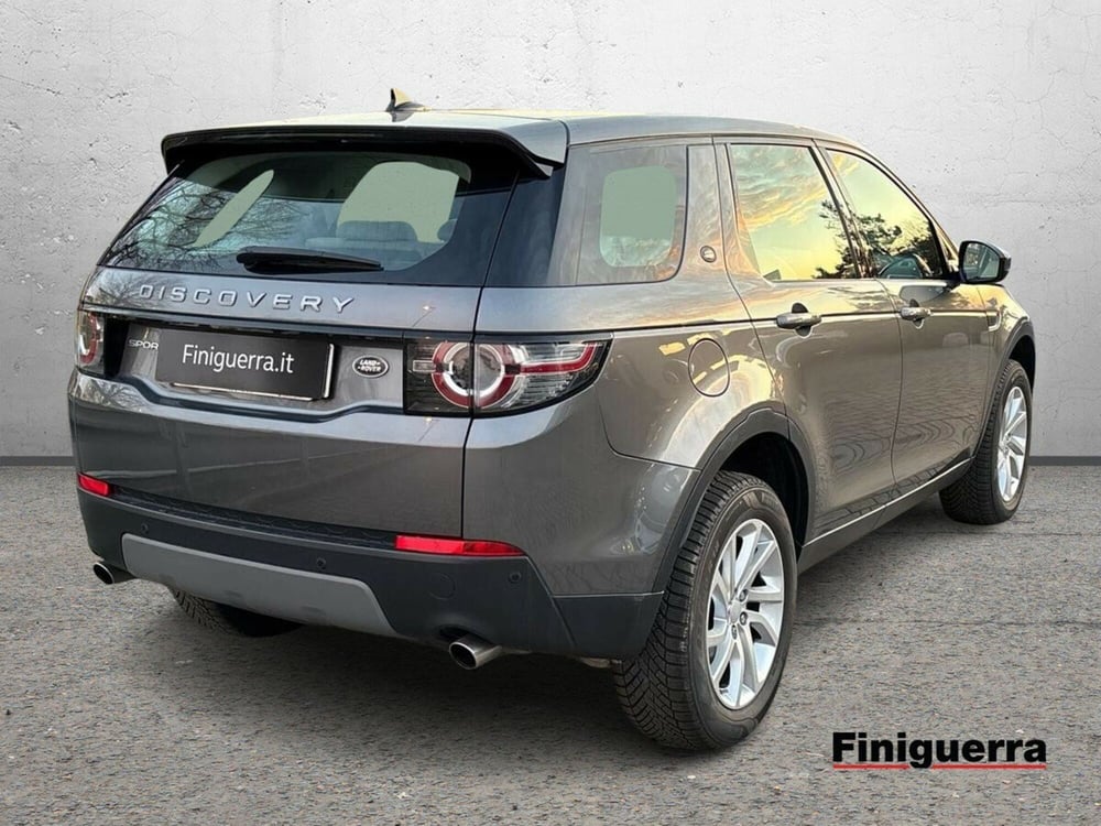 Land Rover Discovery Sport usata a Lecco (4)