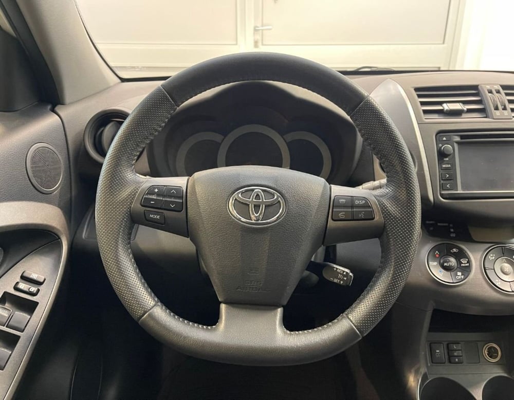 Toyota Rav4 usata a Ferrara (9)