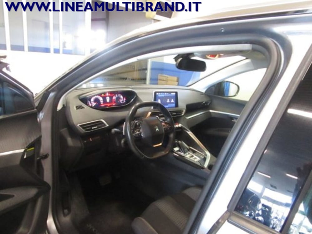 Peugeot 3008 usata a Piacenza (8)