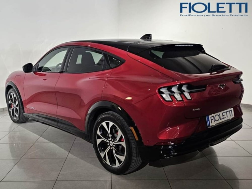 Ford Mustang Mach-E nuova a Brescia (2)