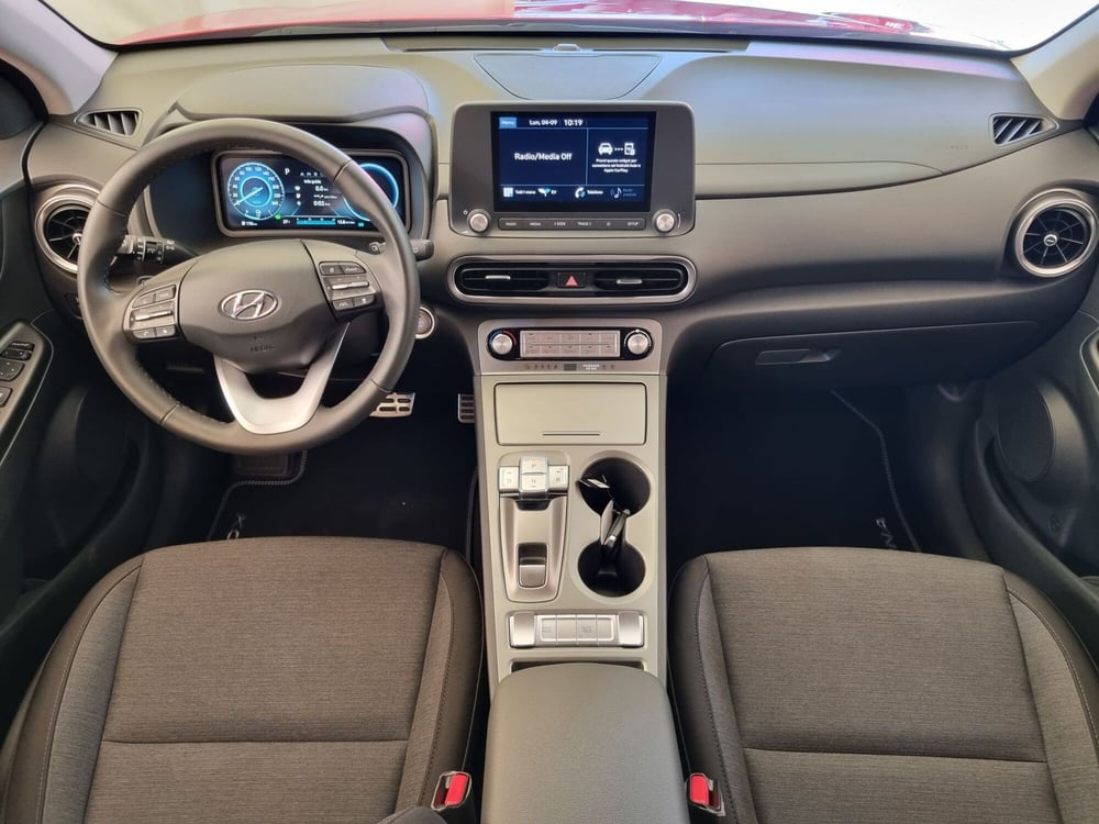 Hyundai Kona usata a Pistoia (9)