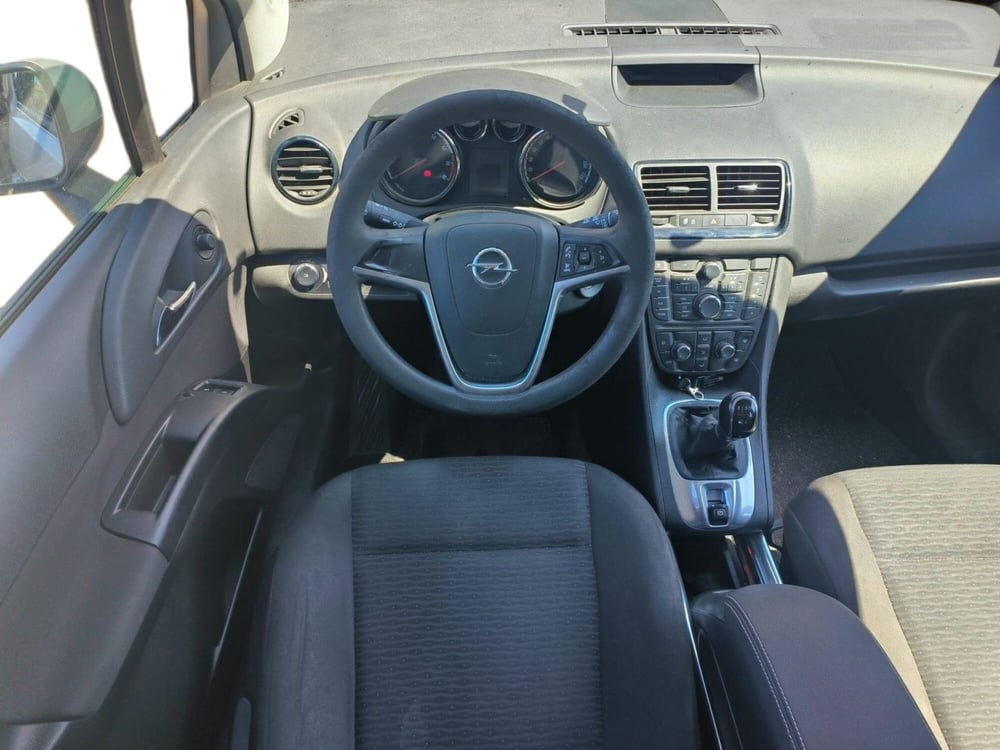 Opel Meriva usata a Prato (8)