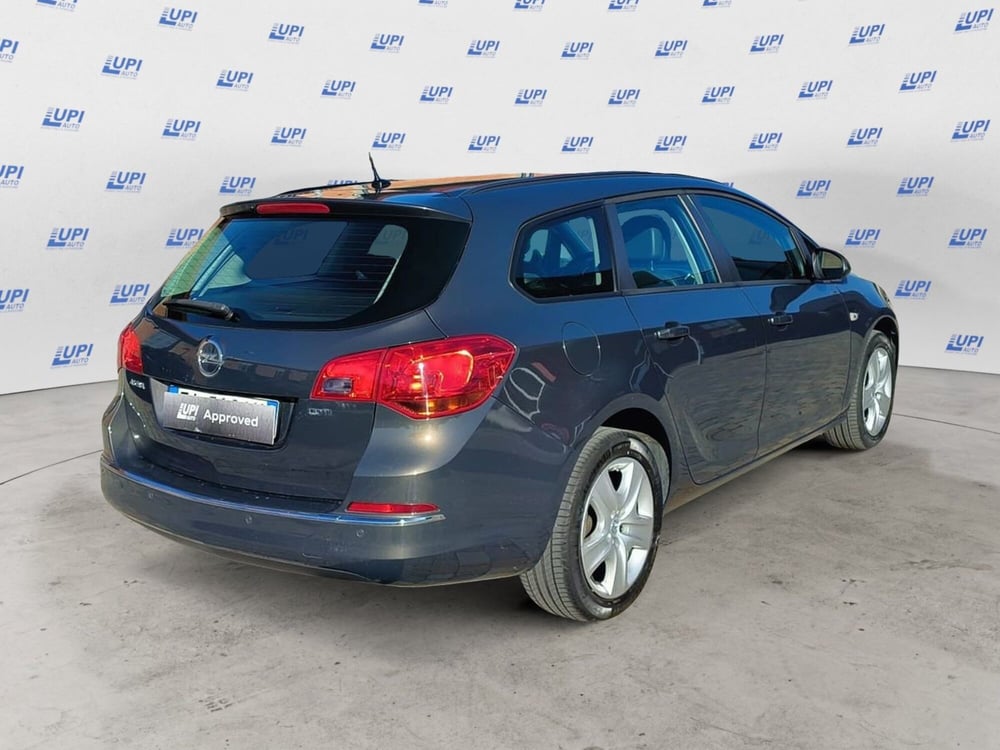 Opel Astra Station Wagon usata a Prato (4)