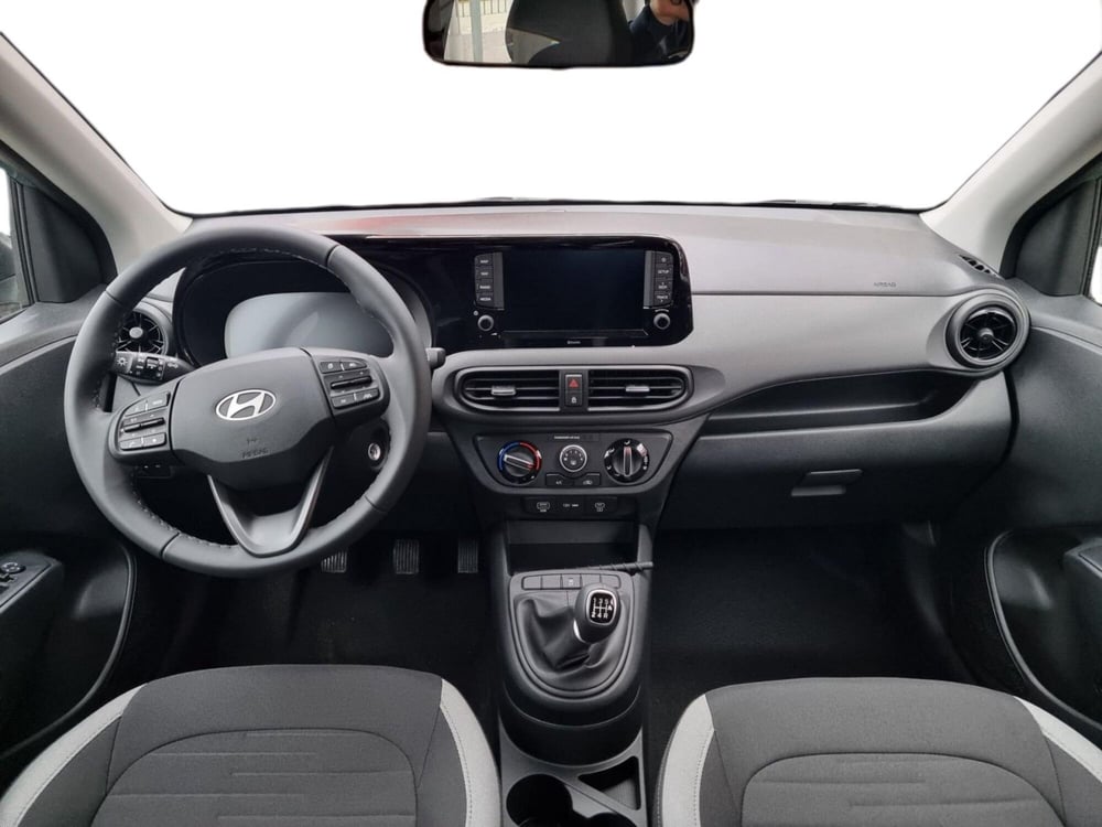 Hyundai i10 nuova a Pistoia (15)