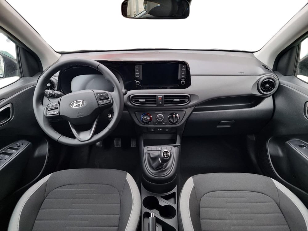 Hyundai i10 nuova a Pistoia (16)