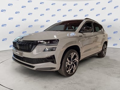 Skoda Karoq 2.0 TDI EVO SCR 4x4 DSG SportLine  nuova a Pistoia