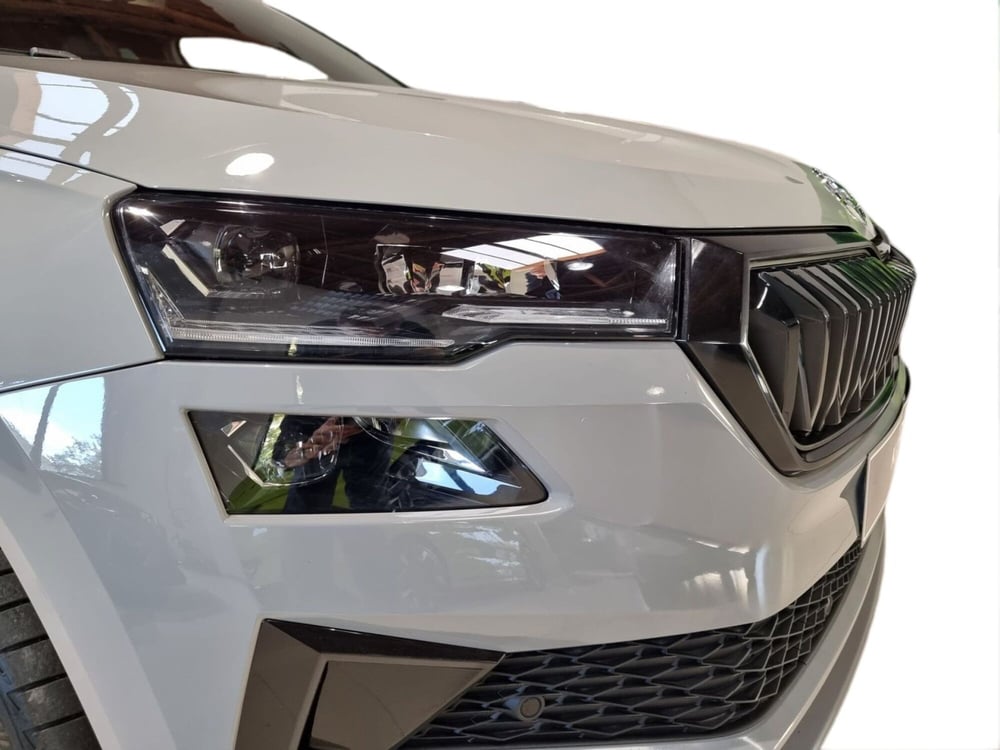 Skoda Karoq nuova a Pistoia (18)