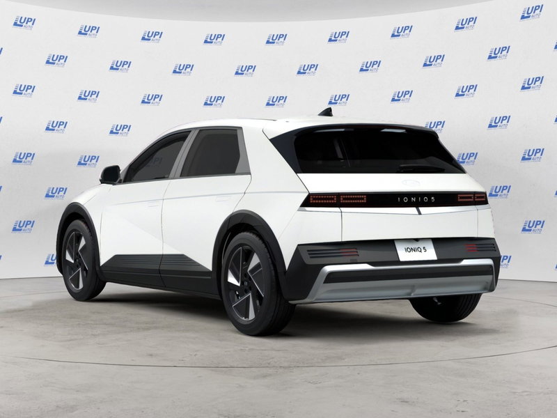 Hyundai Ioniq 5 nuova a Pistoia (3)