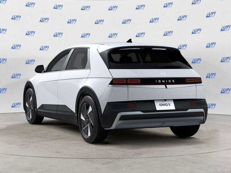 Hyundai Ioniq 5 nuova a Pistoia (7)