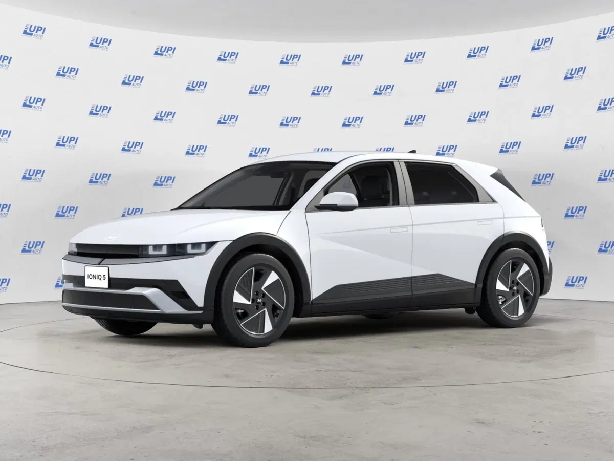 Hyundai Ioniq 5 nuova a Pistoia (8)