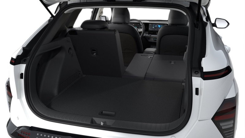 Hyundai Kona nuova a Pistoia (13)