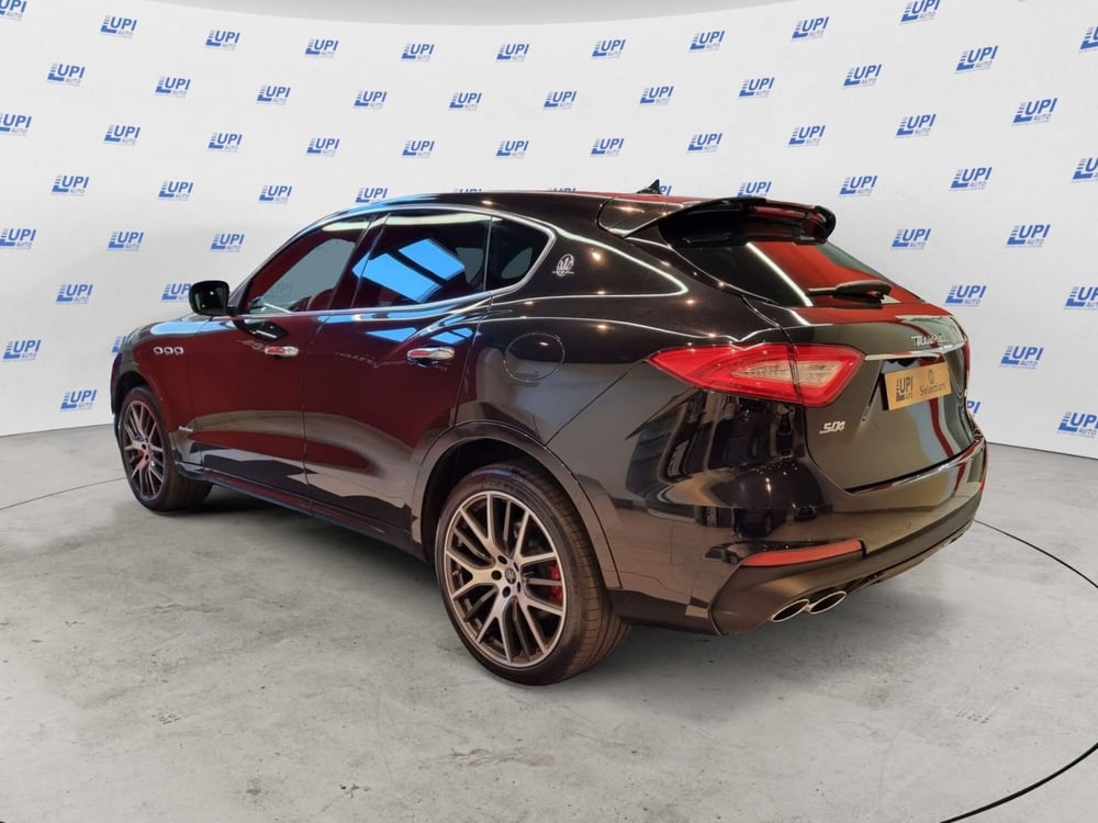 Maserati Levante usata a Pistoia (3)