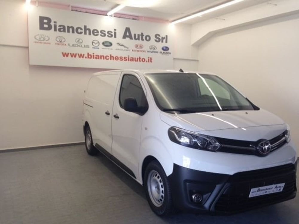 Toyota Proace Max Furgone nuova a Cremona (4)