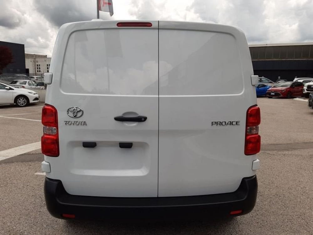 Toyota Proace nuova a Vicenza (6)