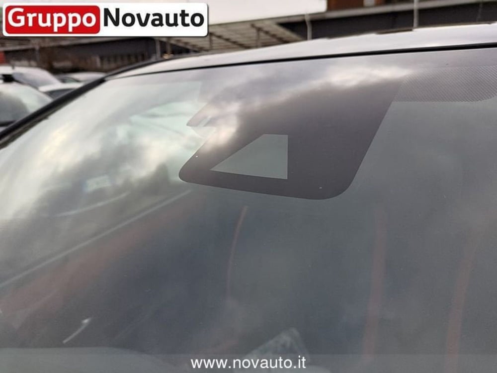 Toyota Aygo X nuova a Varese (10)