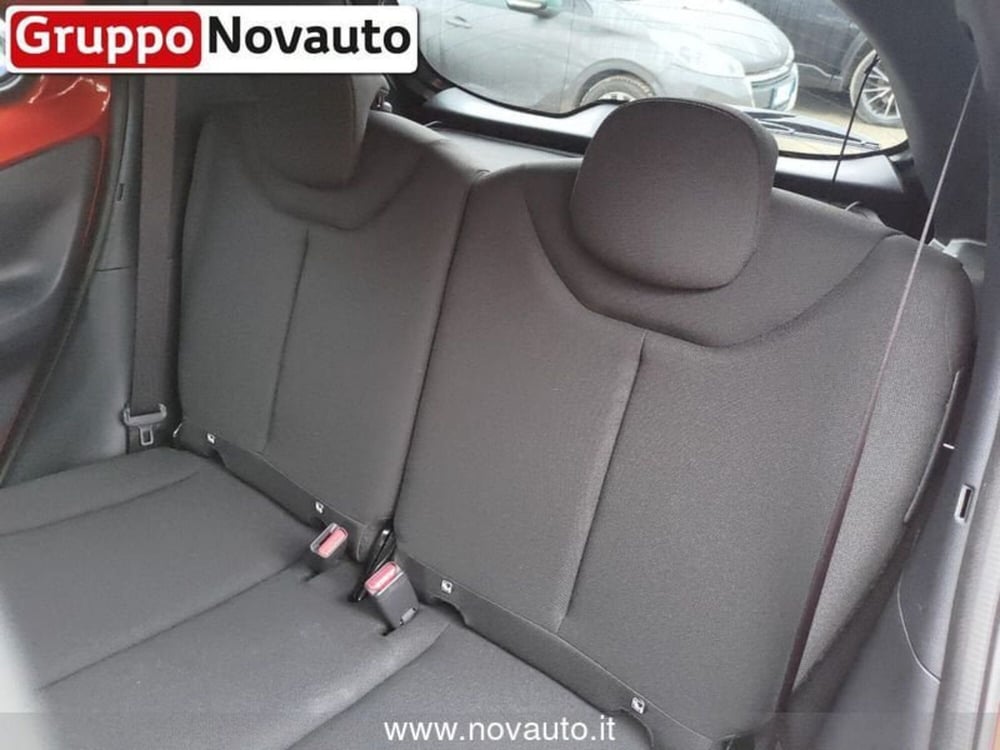 Toyota Aygo X nuova a Varese (15)