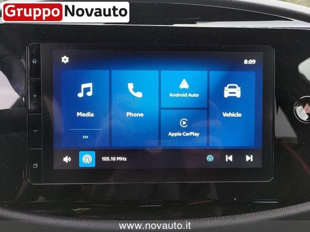 Toyota Aygo X nuova a Varese (20)