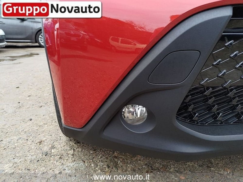 Toyota Aygo X nuova a Varese (9)